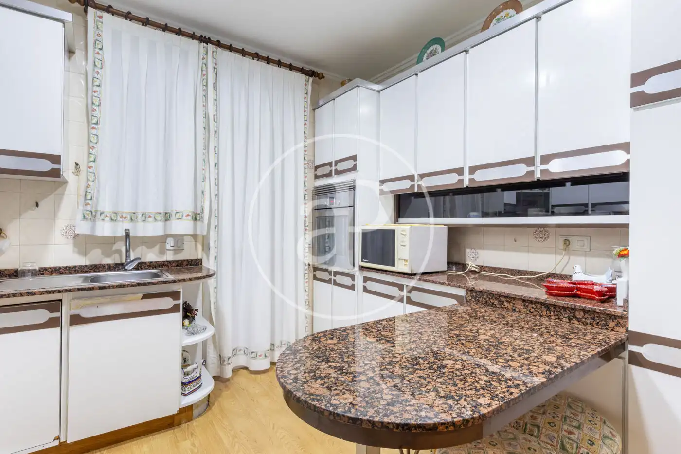 Cocina de Piso en venta en Valencia con Aire acondicionado, Calefacción y Balcón