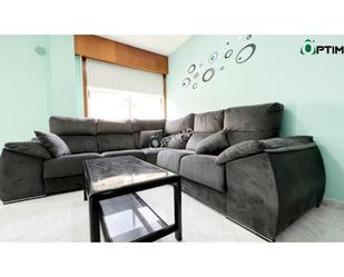 Sala d'estar de Apartament en venda en Muros amb Piscina