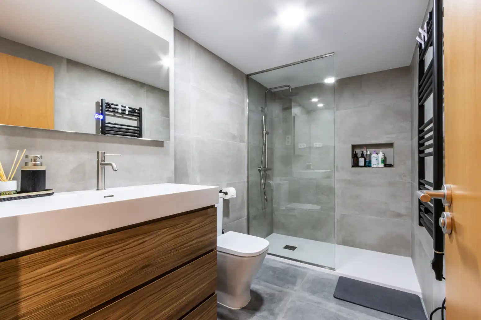 Baño de Piso en venta en Terrassa con Calefacción