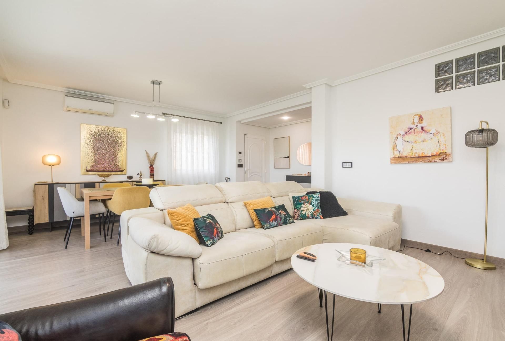 Sala de estar de Casa o chalet en venta en Elche / Elx con Aire acondicionado, Calefacción y Jardín privado
