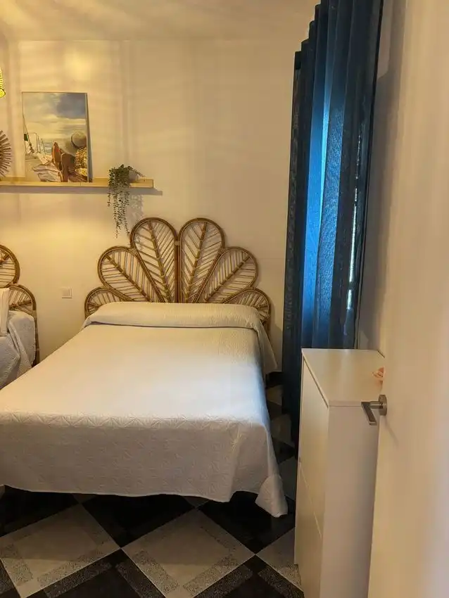 Habitación de Piso en venta en Chipiona con Aire acondicionado