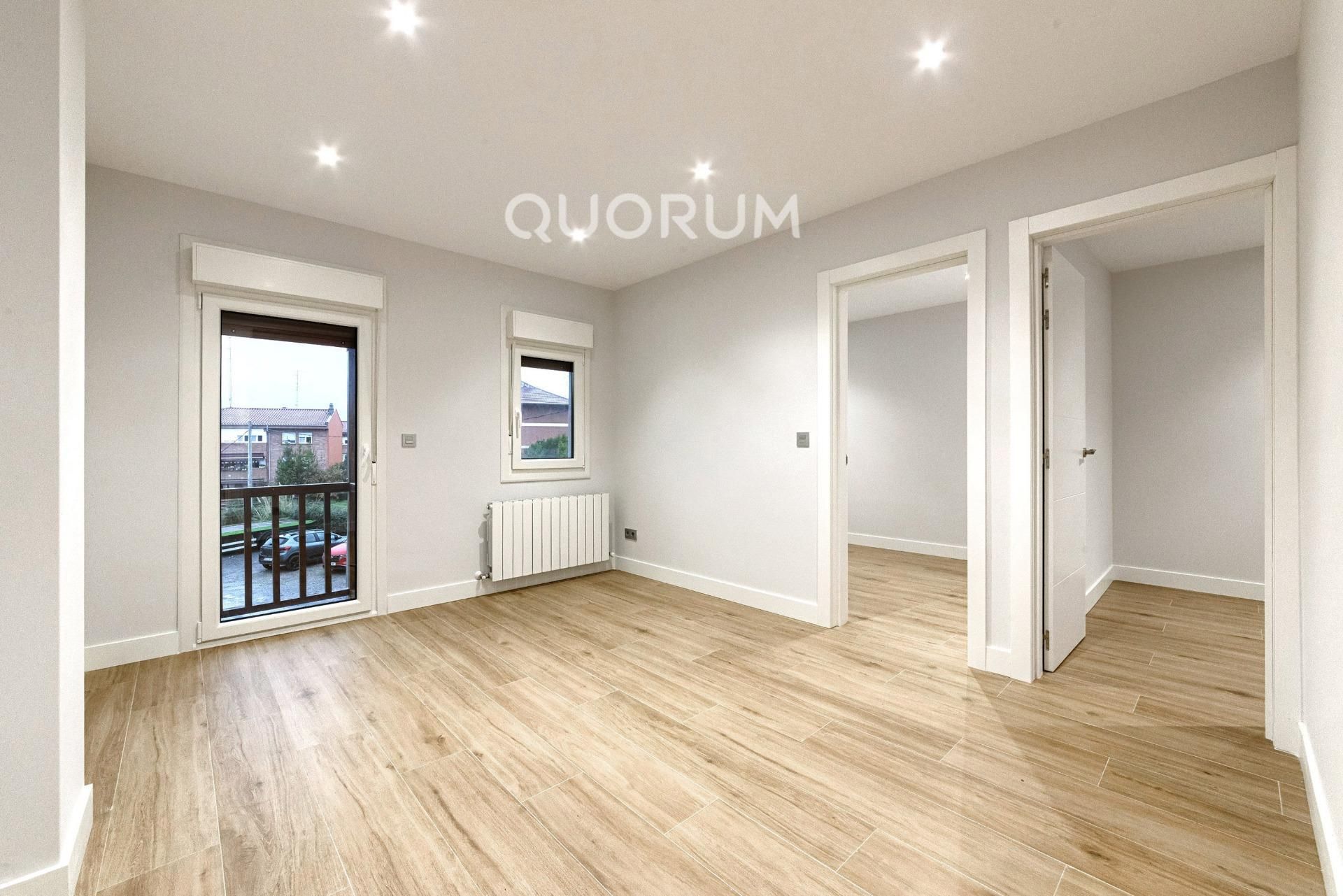 Dormitori de Pis en venda en Zaratamo amb Calefacció, Traster i Balcó