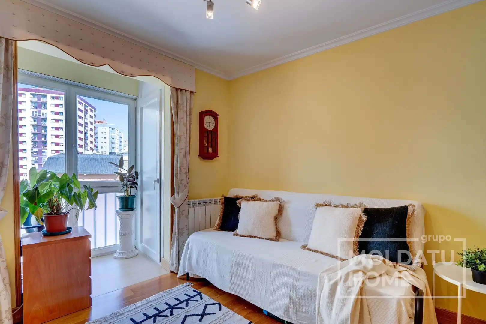 Schlafzimmer von Wohnung zum Verkauf in Donostia - San Sebastián  mit Heizung, Terrasse und Abstellraum
