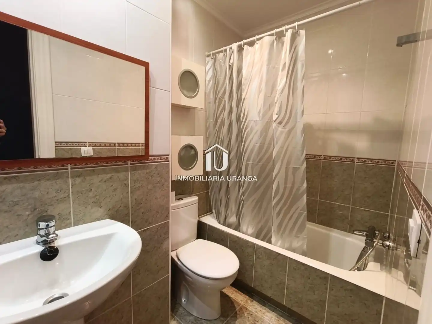 Baño de Piso en venta en Guriezo, Cantabria