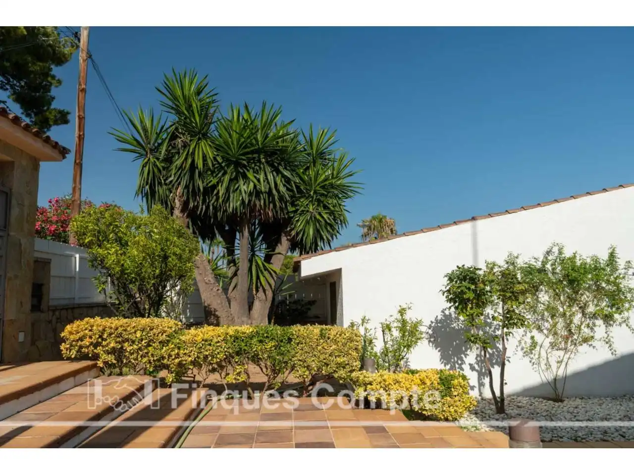 Vista exterior de Casa o chalet en venta en Roda de Berà con Aire acondicionado, Calefacción y Jardín privado