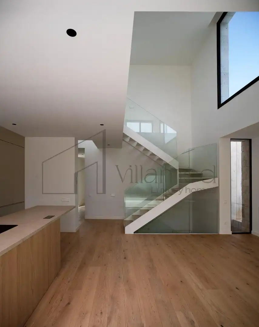 Casa o chalet en venta en L'Eliana con Aire acondicionado, Calefacción y Jardín privado