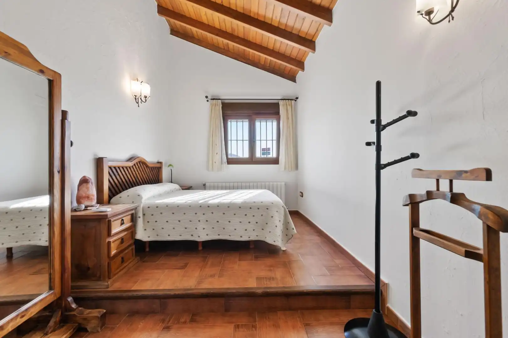 Detached house with pool to rent in Onil, imagen 32