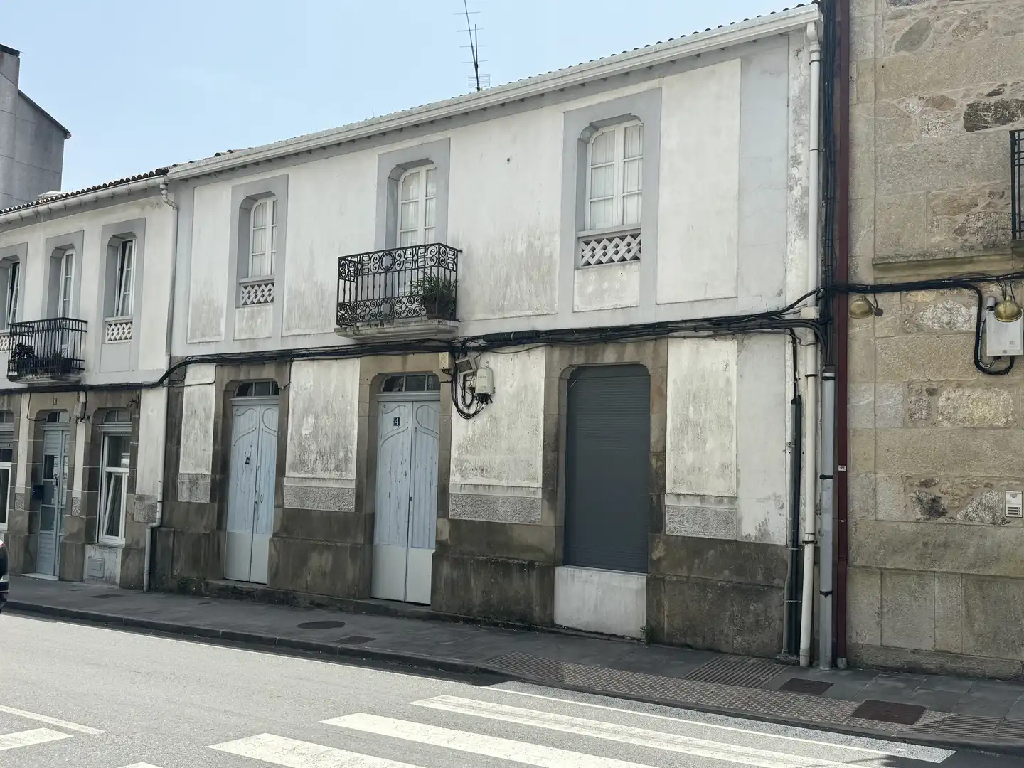 Casa rústica amb terrassa en venda a Avenida Compostela 8, imagen 5