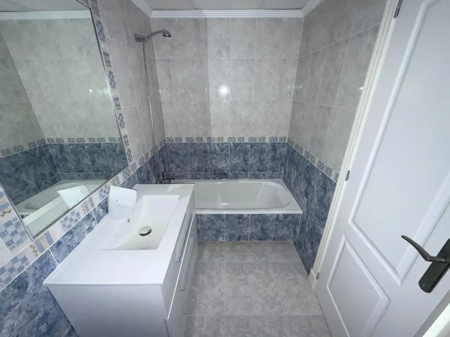 Flat for sale in Rafal