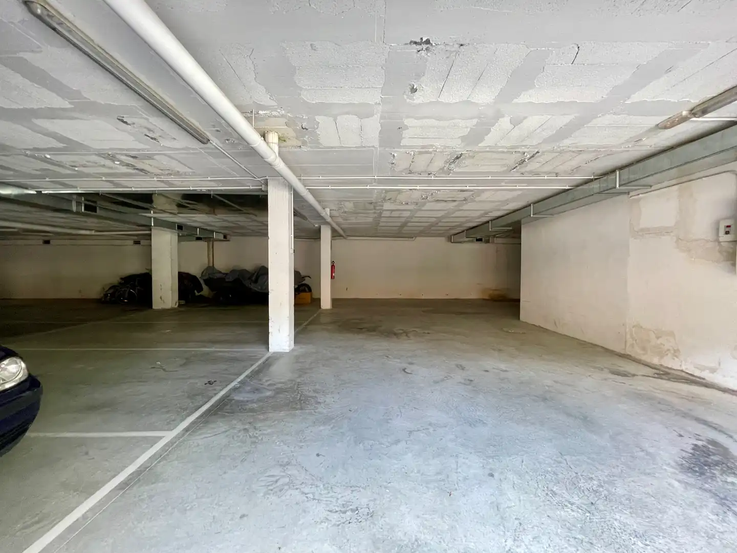 Parking of Duplexes for sale in Setcases  with Heating, Parquet flooring and Furnished