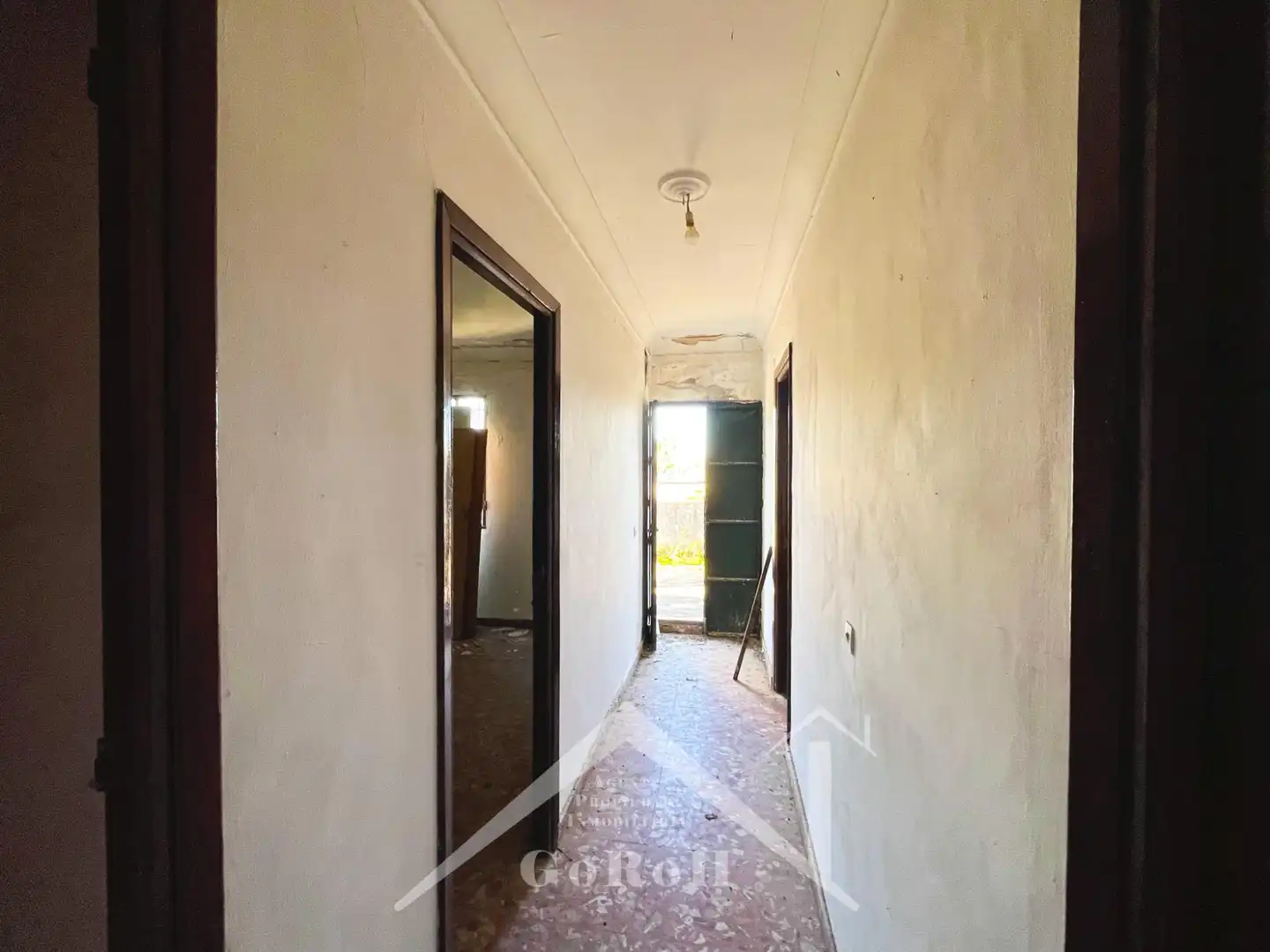 Casa adosada en venta en Villaverde del Río