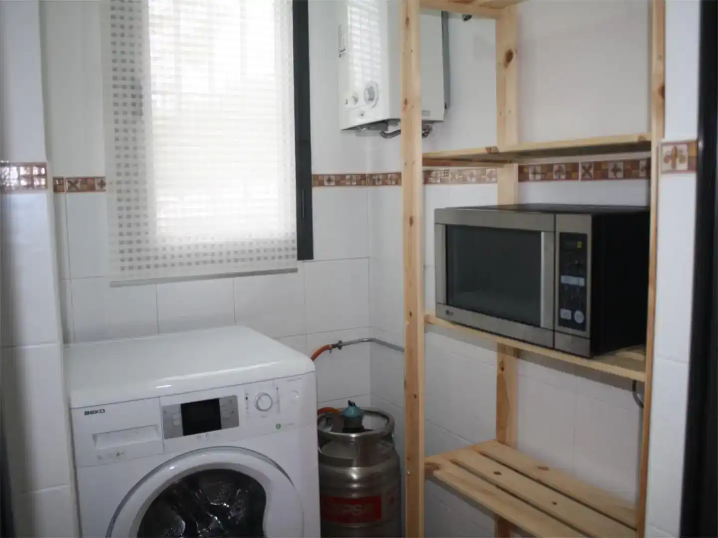 Cuina de Casa adosada en venda en Aracena amb Aire condicionat, Traster i Balcó