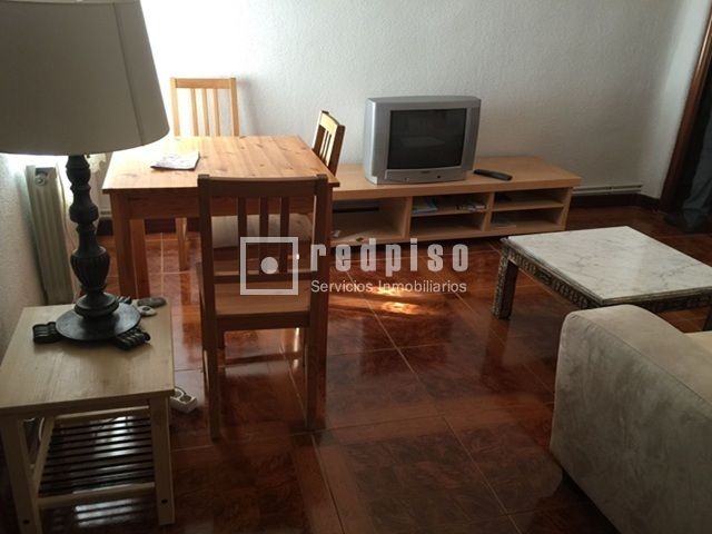 Sala de estar de Piso en venta en  Madrid Capital con Calefacción y Terraza