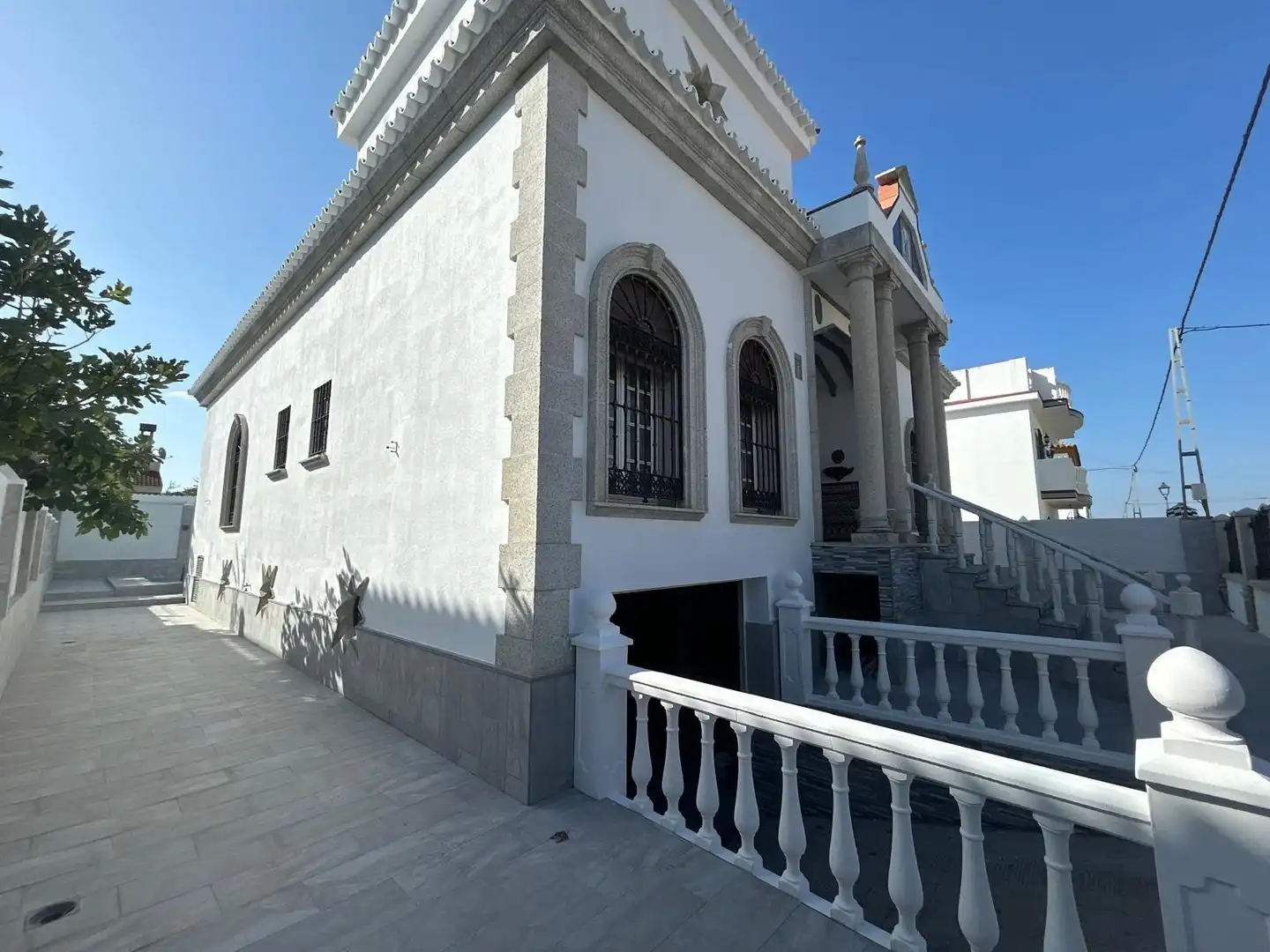 Detached house with pool for sale in Utrera ciudad, imagen 4