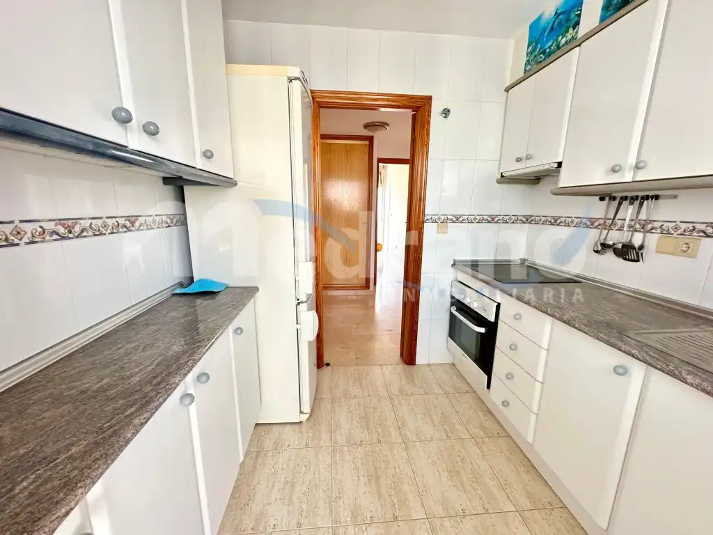 Appartamento con piscina in vendita a Avenida Armada Española, imagen 19