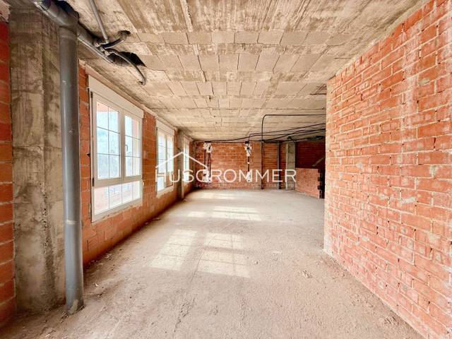 Local comercial en Venta en jaume roig en Piscinas