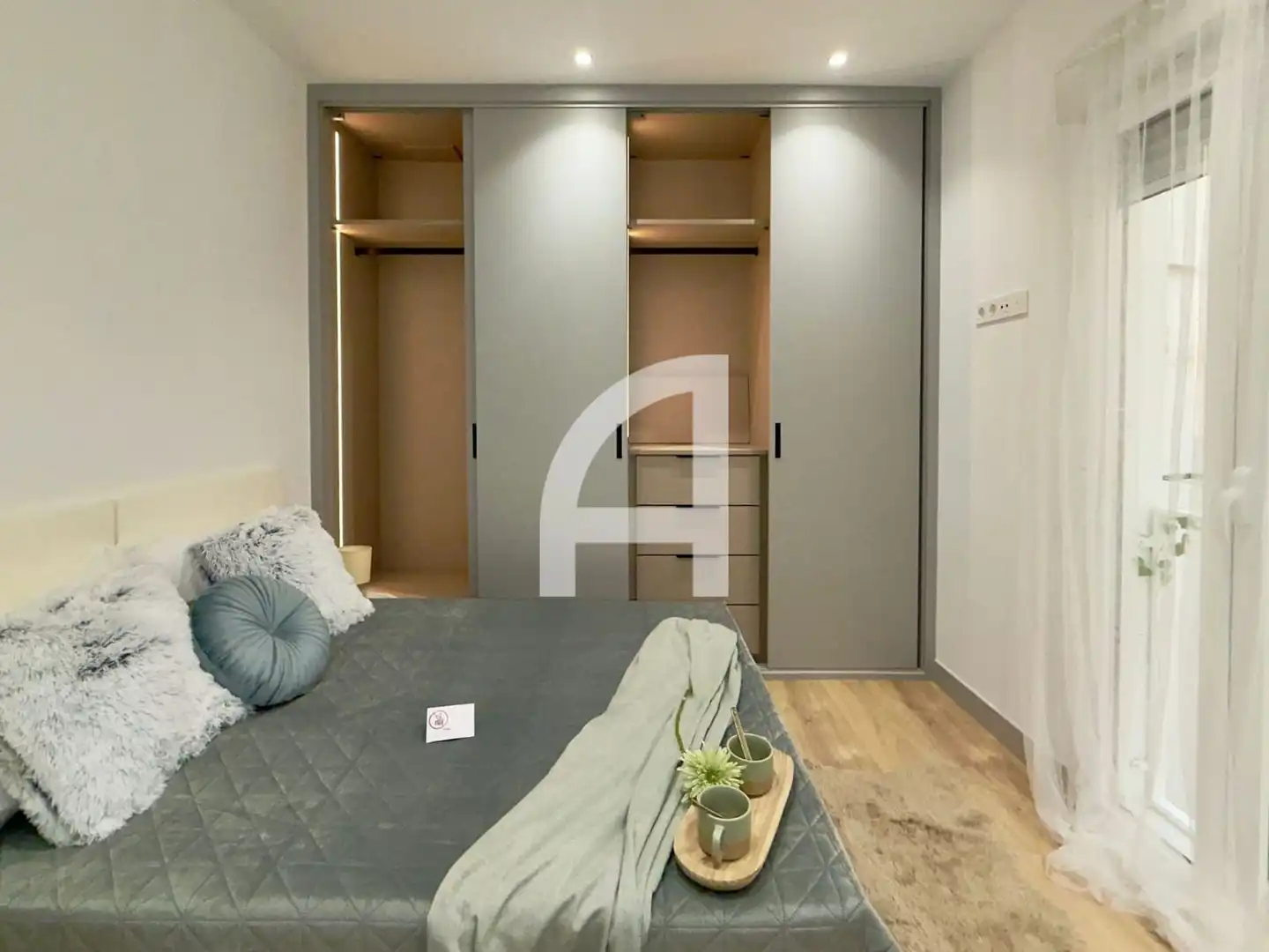 Habitación de Piso en venta en Madrid con Aire acondicionado y Calefacción