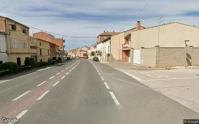 Vista exterior de Casa adosada en venda en Bell-lloc d'Urgell