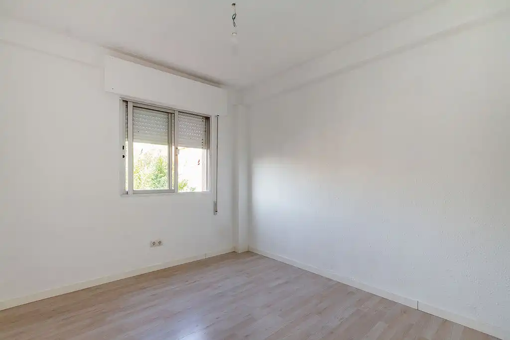 Habitación de Piso en venta en Madrid con Aire acondicionado y Calefacción