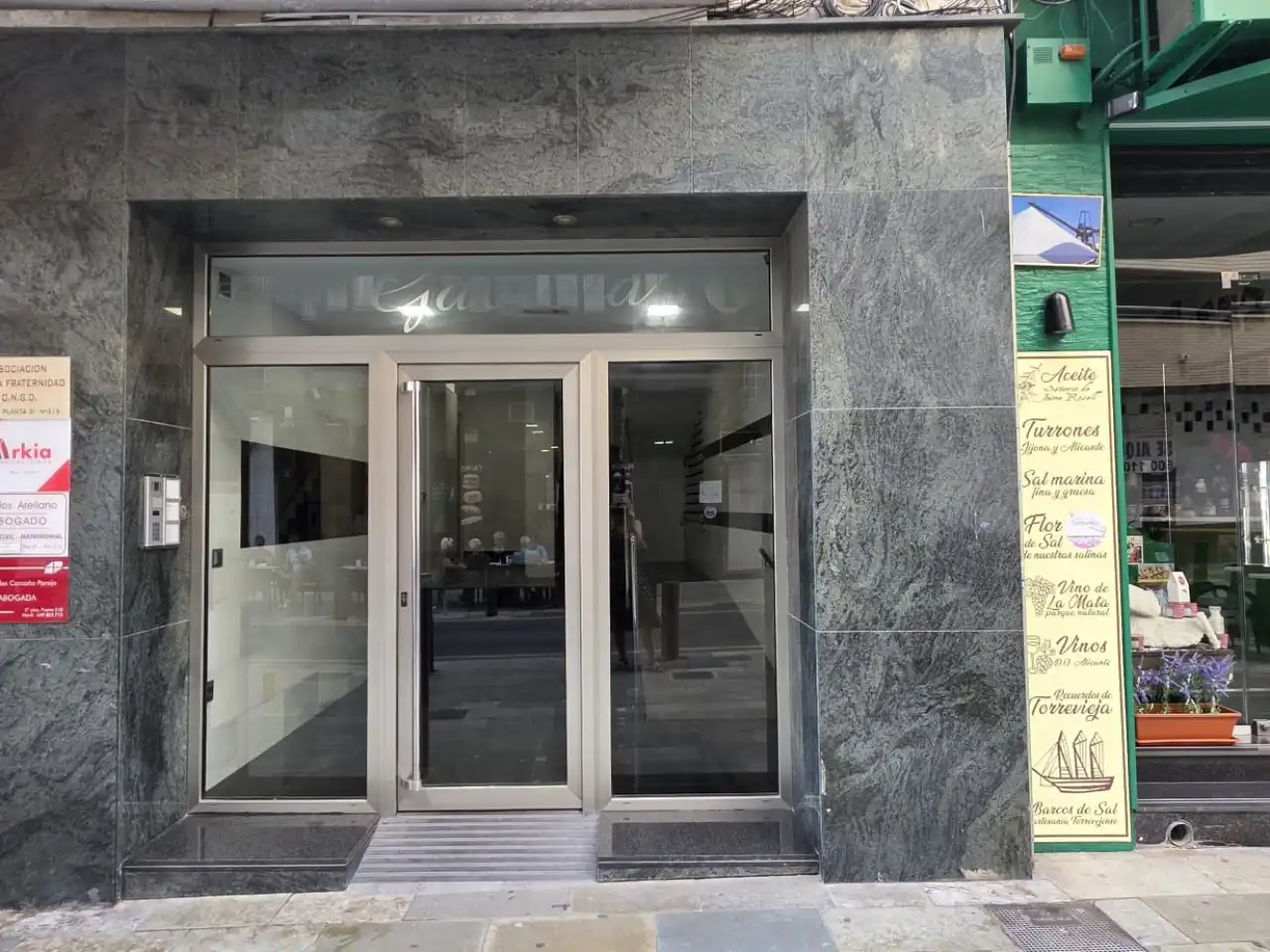 Study for sale in Torrevieja  with Air Conditioner, Heating and Furnished