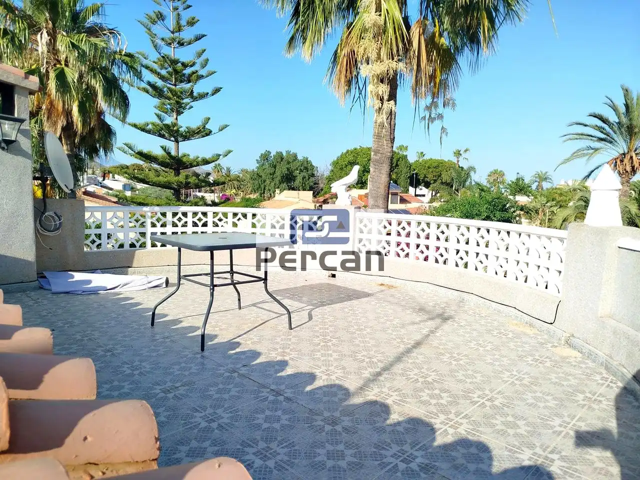 Terrassa de Casa o xalet en venda en El Campello amb Aire condicionat, Jardí privat i Terrassa