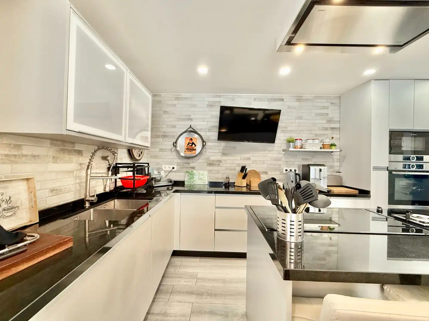 Cocina de Casa o chalet en venta en San Pedro del Pinatar con Aire acondicionado, Jardín privado y Terraza