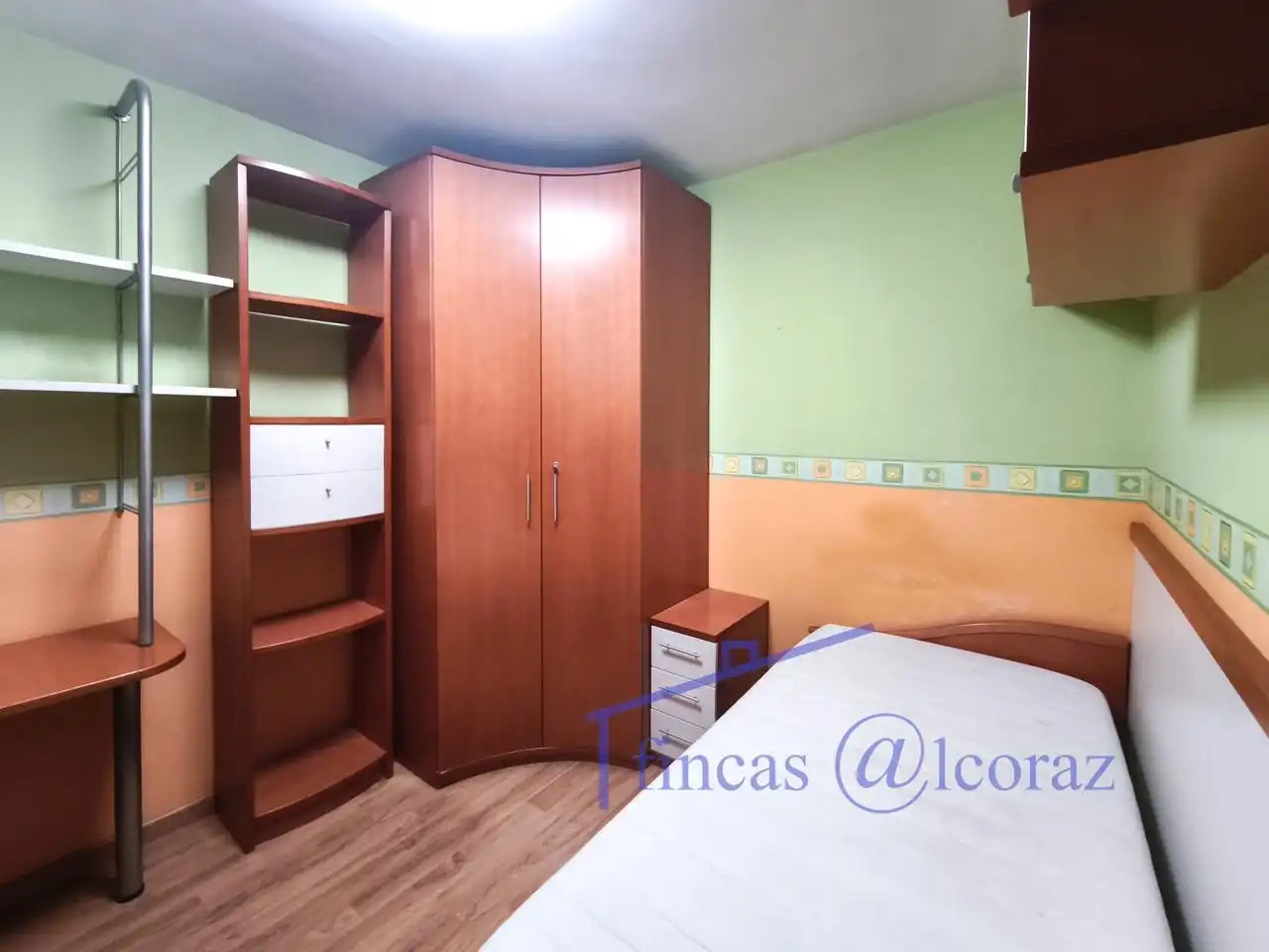 Habitación de Piso en venta en Huesca con Calefacción y Trastero