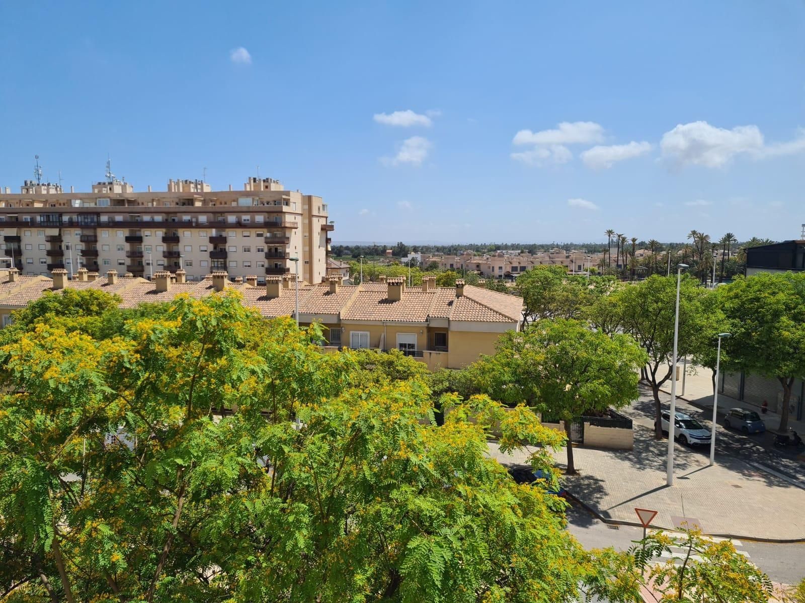 Exterior view of Flat for sale in Elche / Elx  with Air Conditioner, Terrace and Storage room