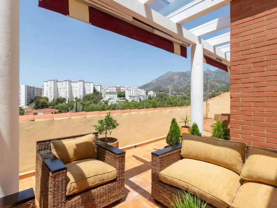 Terraza de Dúplex de alquiler en Marbella Centro