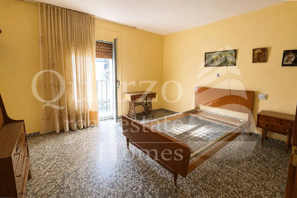 Habitación de Casa o chalet en venta en Millares con Calefacción, Terraza y Trastero