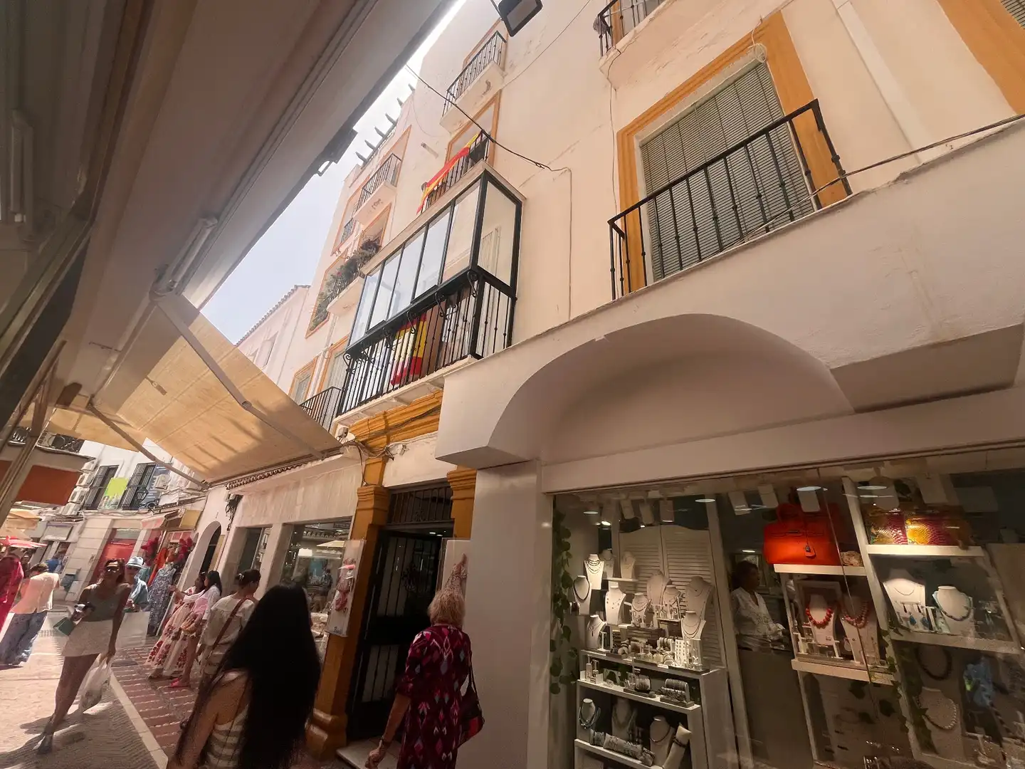 Exterior view of Study for rent in Marbella  with Air Conditioner, Furnished and Oven