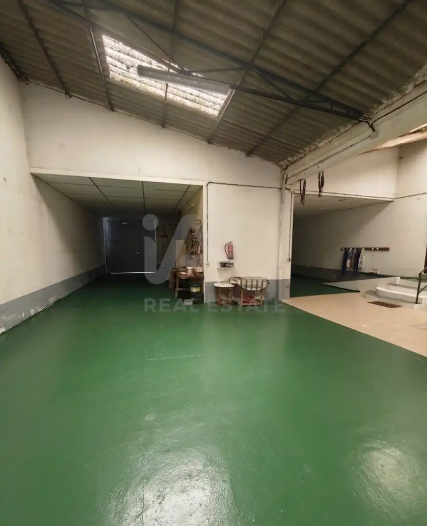 Casa o xalet en venda en Urdiales del Páramo amb Calefacció