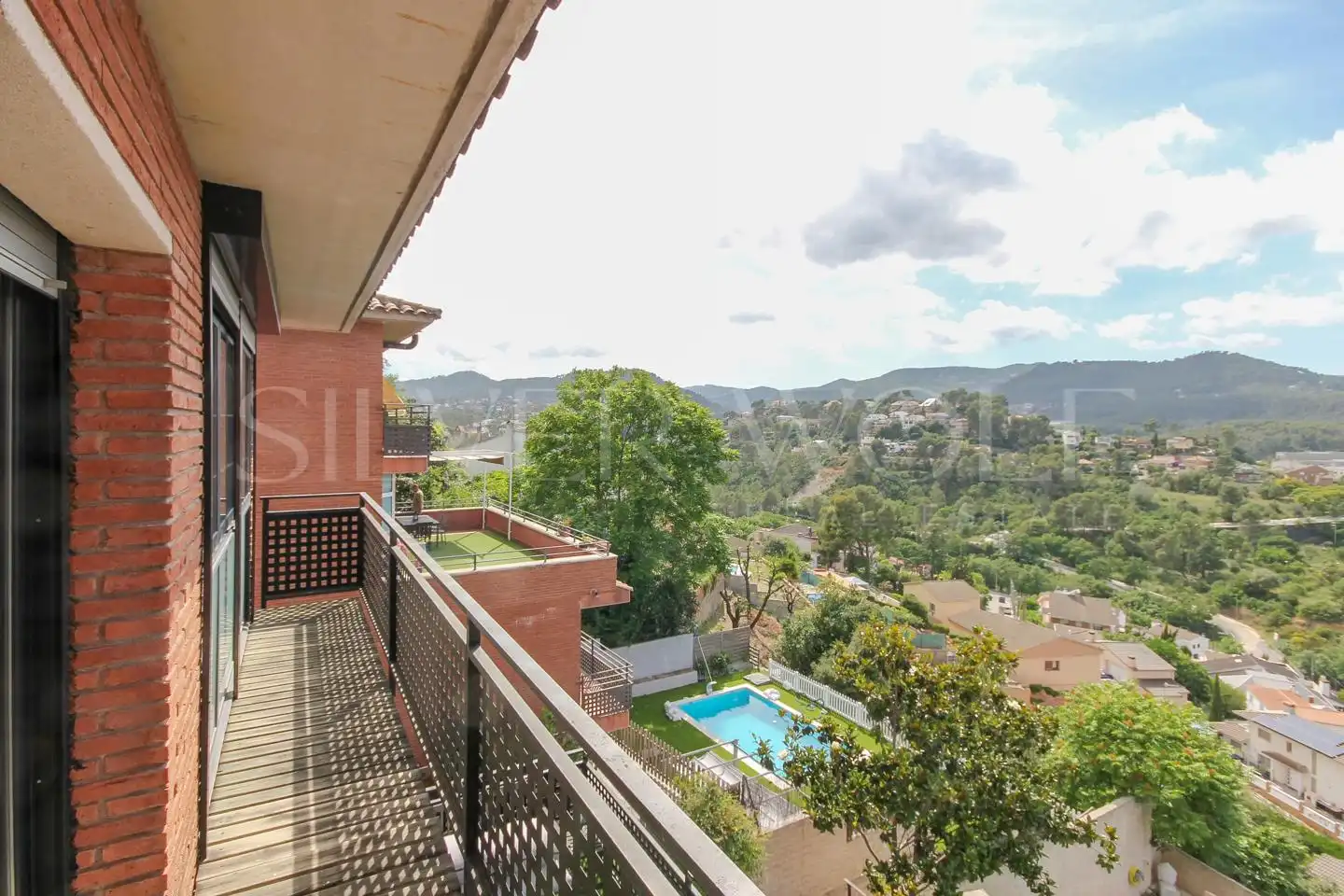 Houses for sale in Espanya, Cervelló