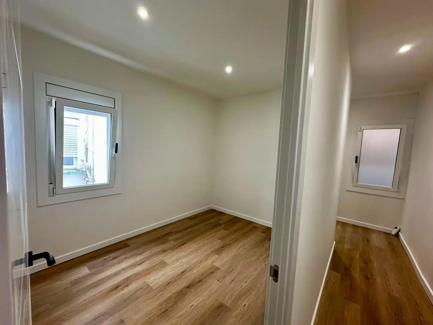 Flat with terrace for sale in Avenida del Parc, imagen 10