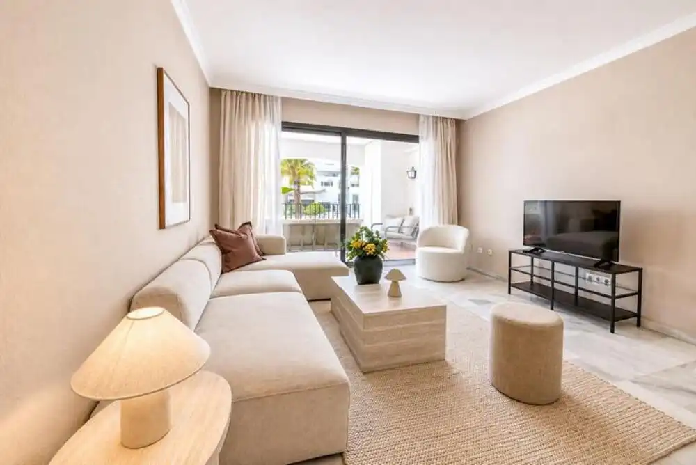 Apartment mit Pool zum Verkauf in Nueva Andalucía, imagen 6