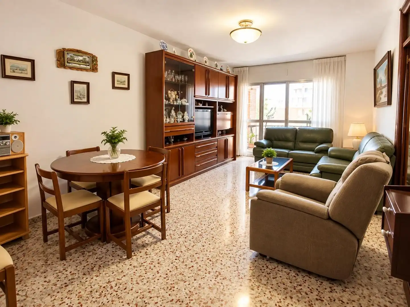 Apartment for sale in Carretera de Cádiz