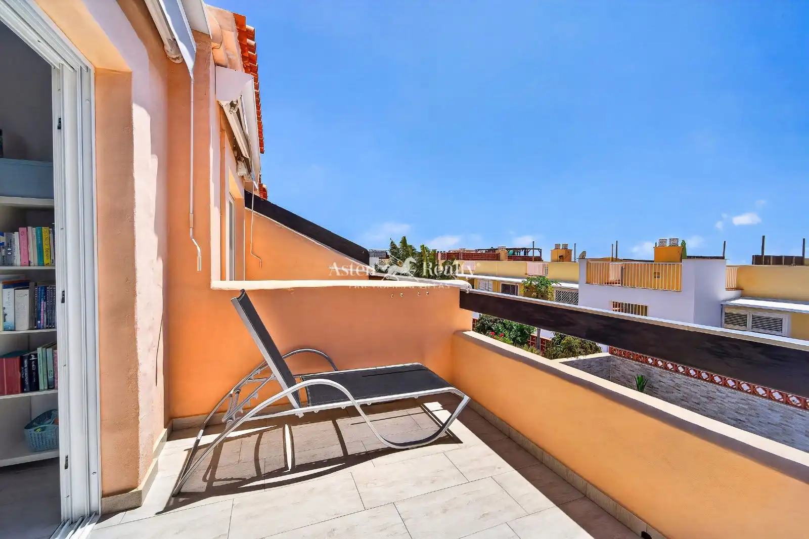 Terrassa de Casa adosada en venda en Adeje amb Aire condicionat, Calefacció i Jardí privat