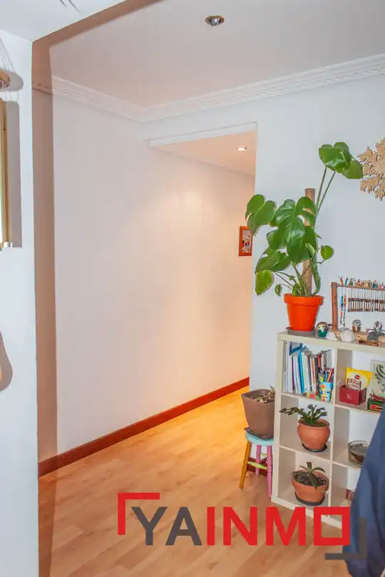 Piso en venta en Vitoria - Gasteiz con Calefacción, Parquet y Trastero