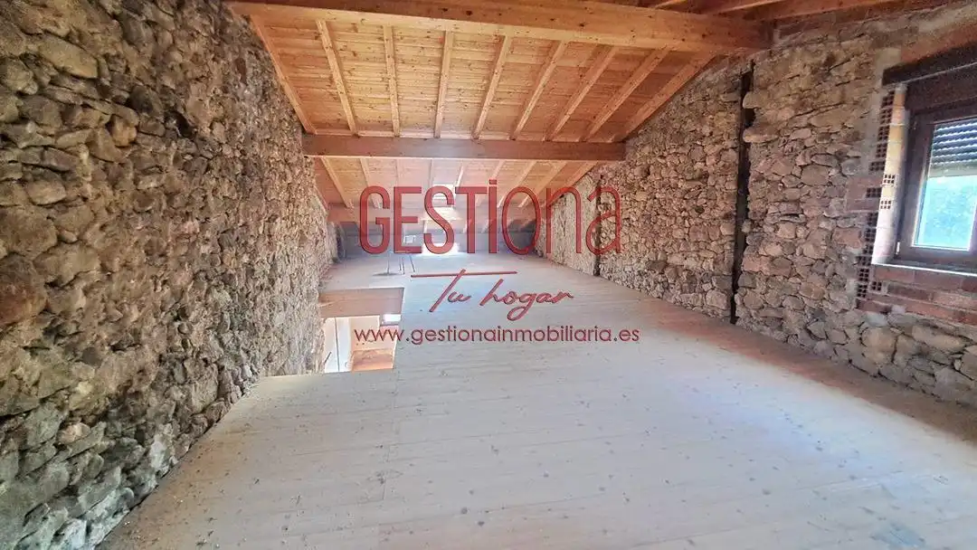 Detached homes for sale in Limpias  with Private garden and Balcony