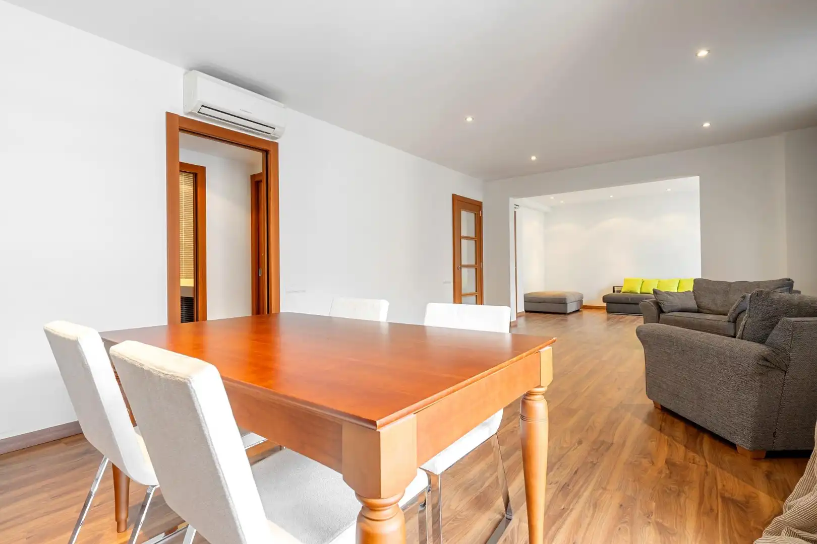 Dining room of Flat for rent in Tarragona  with Air Conditioner, Heating and Terrace