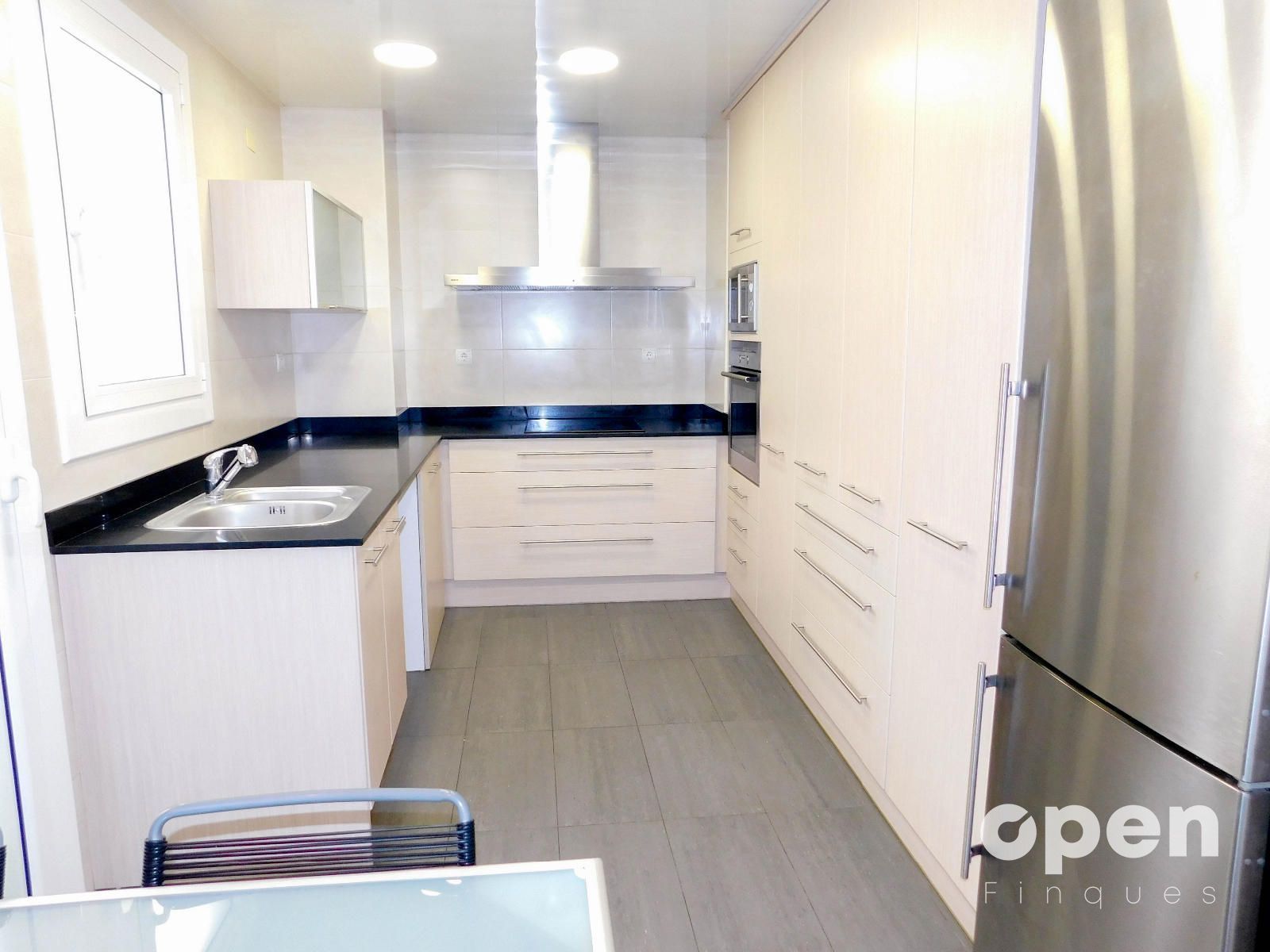 Cuina de Àtic en venda en Terrassa amb Aire condicionat, Calefacció i Parquet