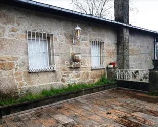 Vista exterior de Casa o xalet en venda en Esgos amb Balcó