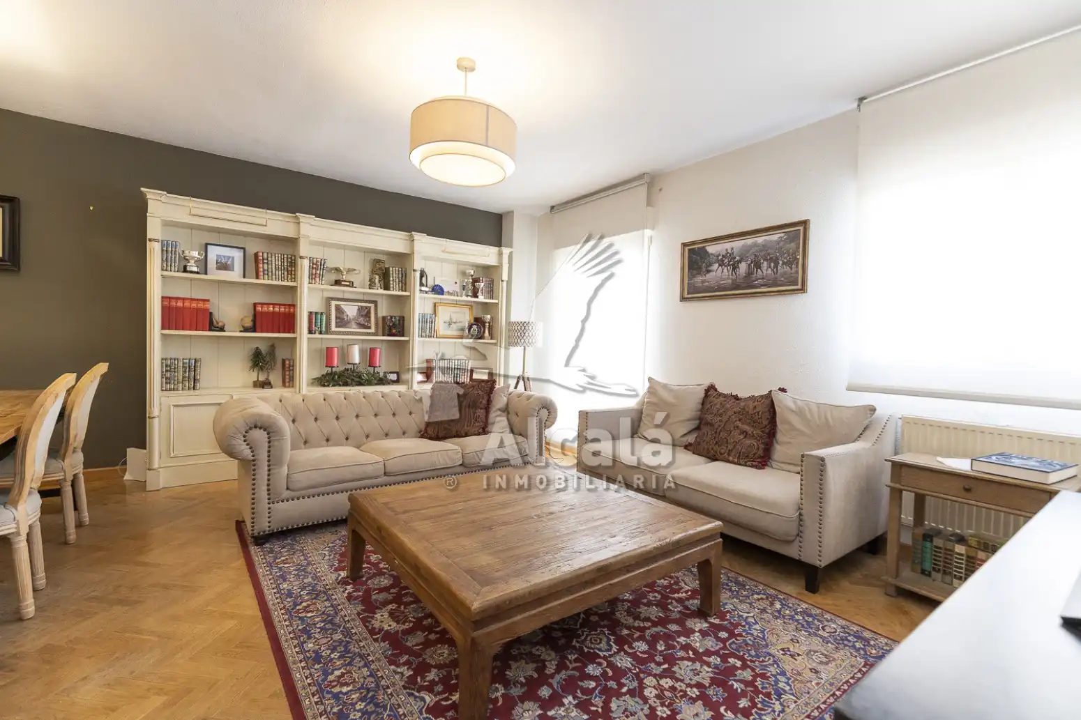 Sala de estar de Piso en venta en Alcalá de Henares con Calefacción, Parquet y Piscina