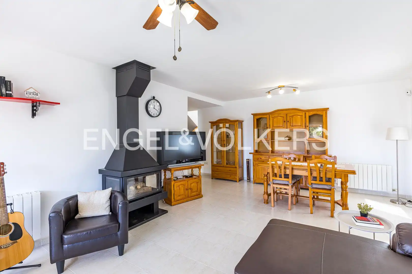 Sala de estar de Casa o chalet en venta en Calafell con Aire acondicionado, Calefacción y Jardín privado