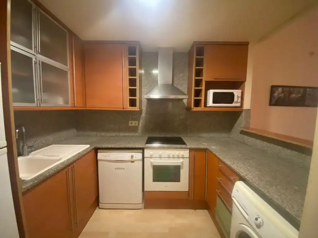 Apartamento con piscina en venta en Avenida Sa Boadella 10, imagen 9