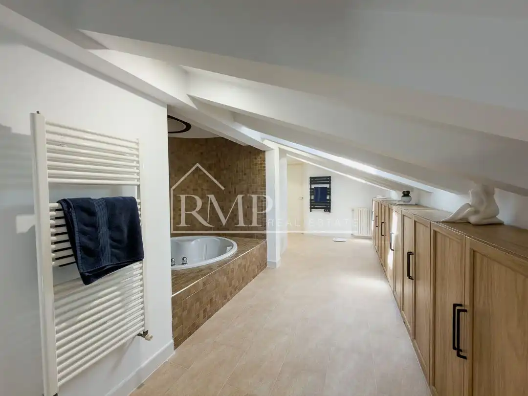 Badezimmer von Haus oder Chalet zum Verkauf in Sant Vicenç de Montalt mit Klimaanlage, Heizung und Privatgarten