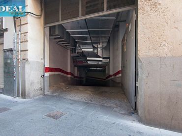 Aparcamiento en venta en Centro