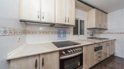 Foto 4 de Piso en venta en Bruc, Fondo, Santa Coloma de Gramenet