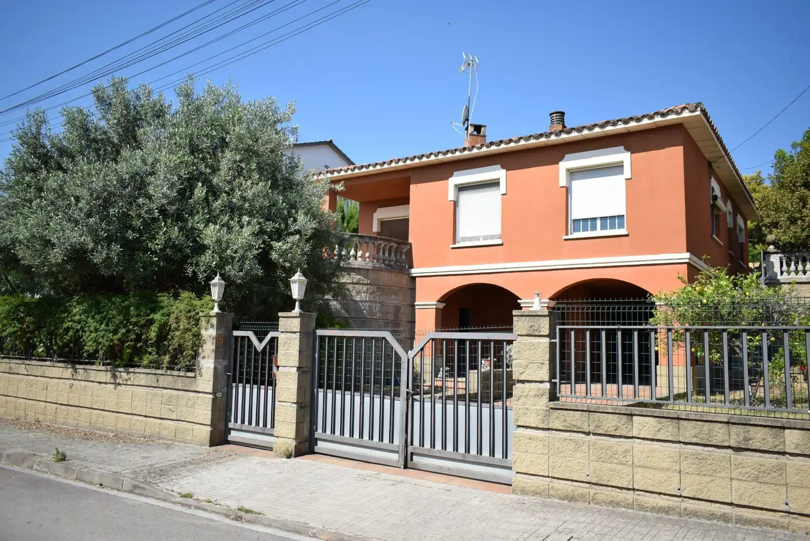 Haus zum Verkauf in Lliçà de Vall