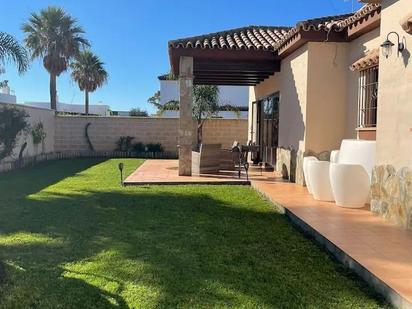 Terrassa de Casa o xalet en venda en Conil de la Frontera amb Aire condicionat, Calefacció i Jardí privat